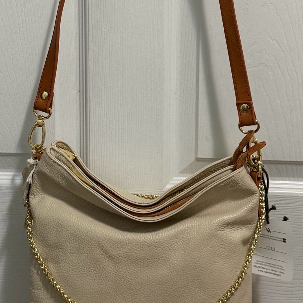 Elegant Valentina Cream and Tan Leather Shoulder Bag - Picture 1 of 6